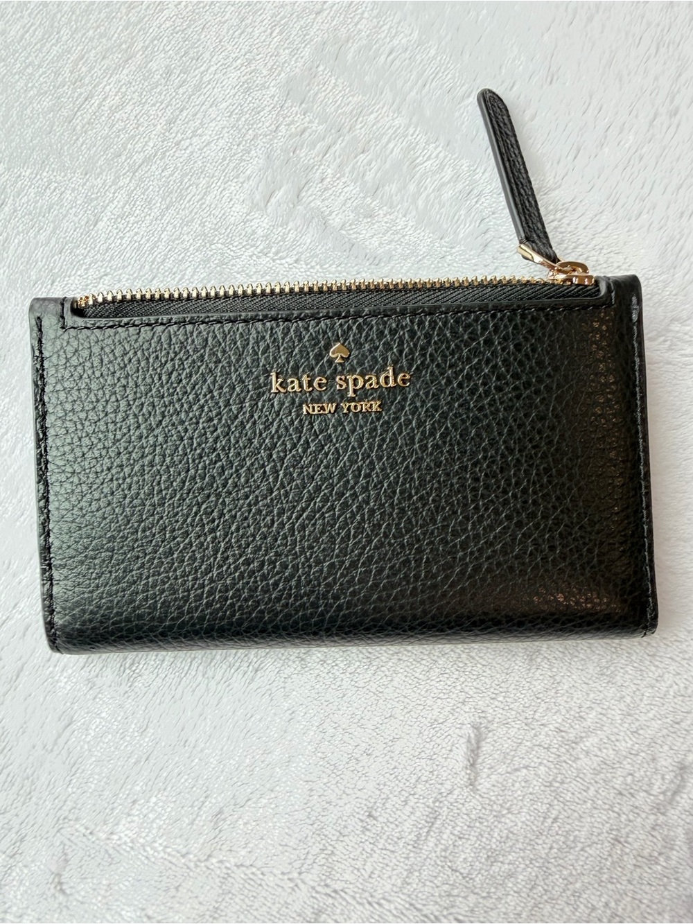 kate spade Black Leather Zip Card Holder Wallet